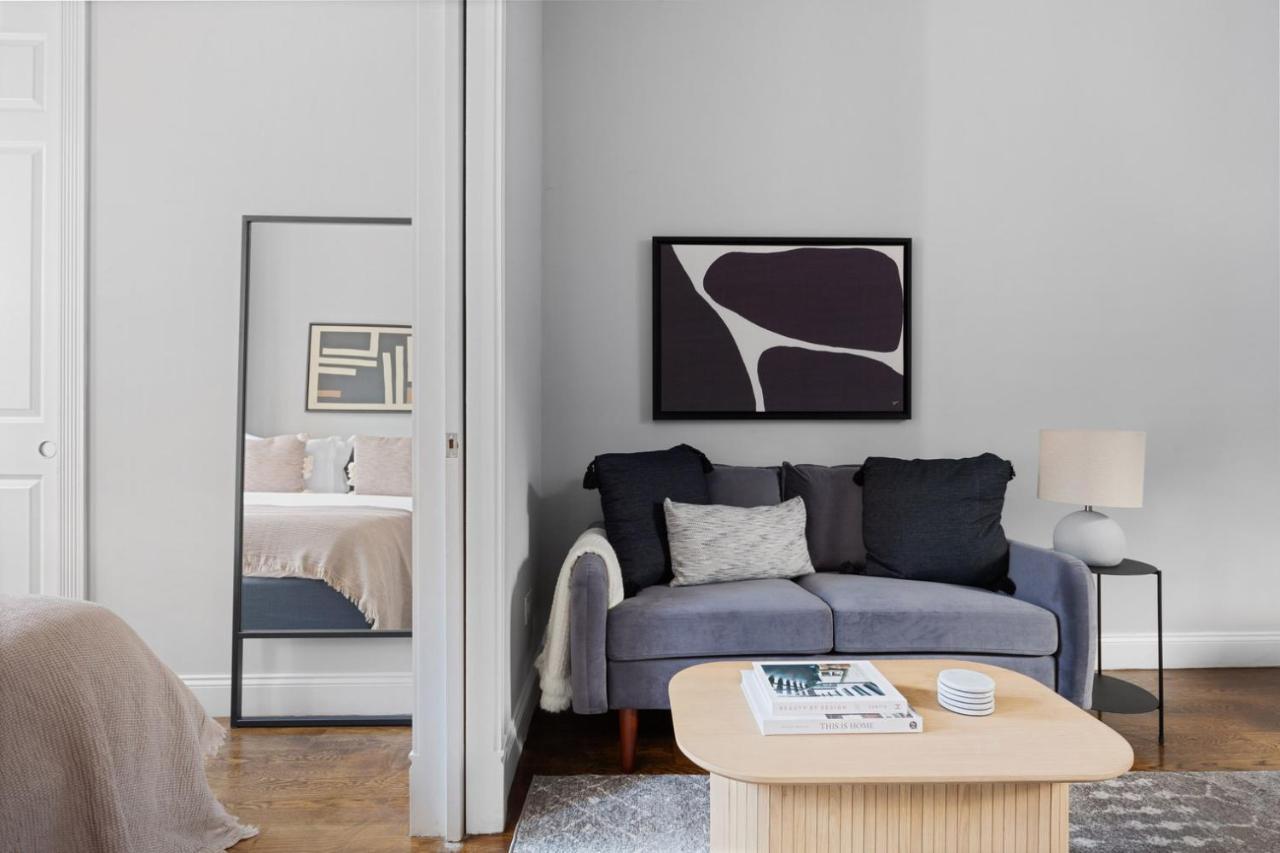Les 2br W Private Balcony Wd Nr Park Nyc-1277 Apartment