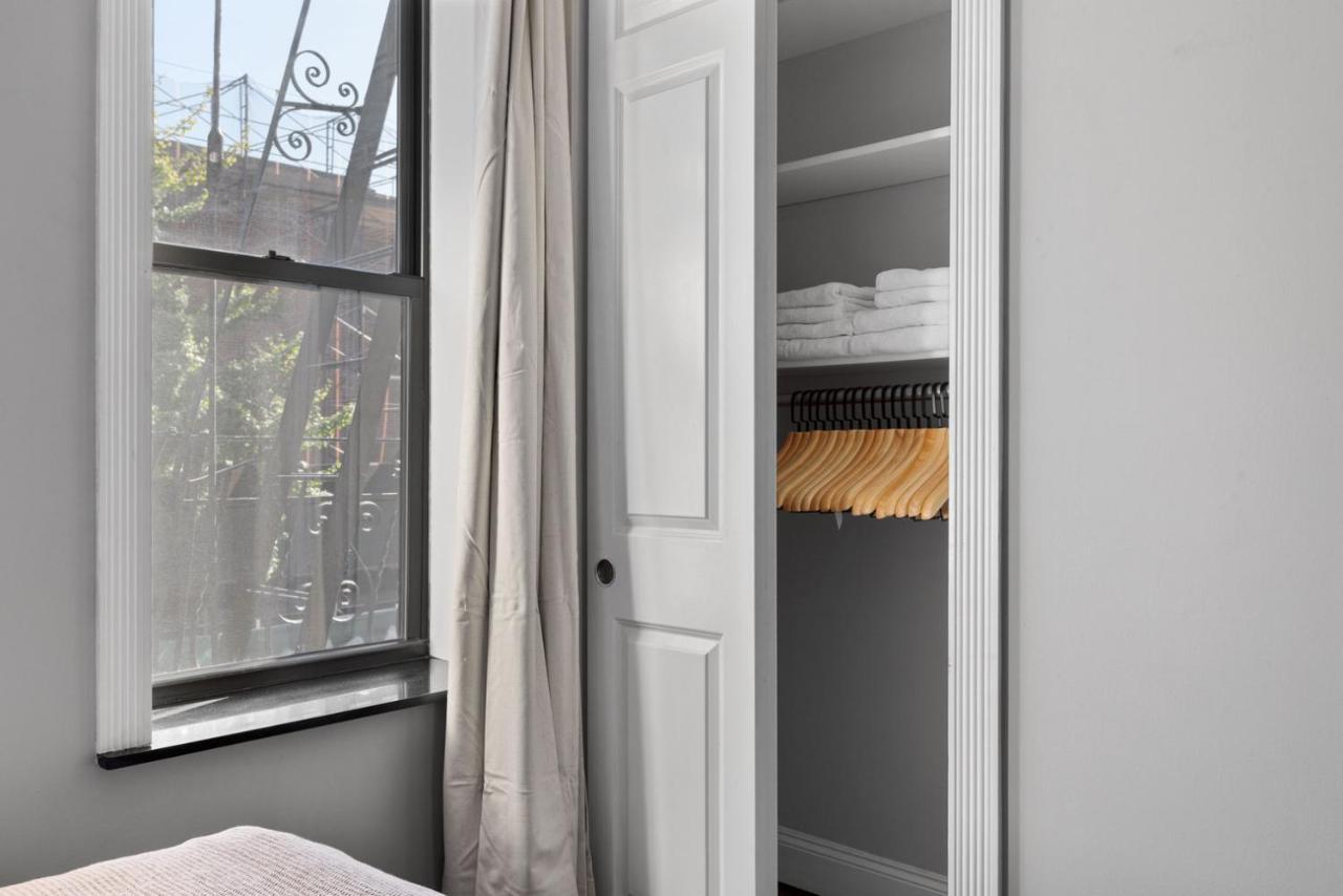 Apartment Les 2br W Private Balcony Wd Nr Park Nyc-1277 New York